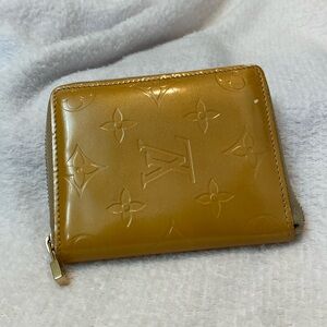 Louis VuittonPatent Leather Zippy Coin purse